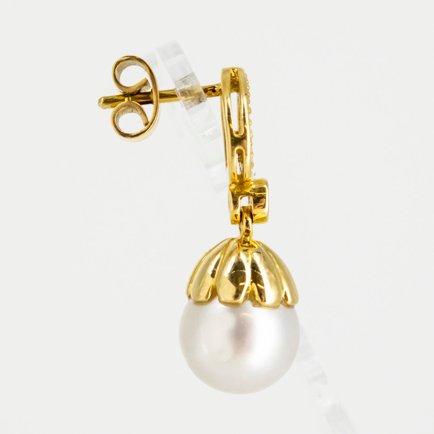 Pendientes vintage de oro de 18 kt. con diamantes y perlas australianas
